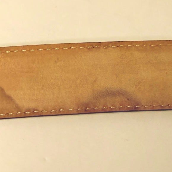 Dolce and Gabbana cognac belt with antique gold buckle with the DG initials - Picture 9 of 10